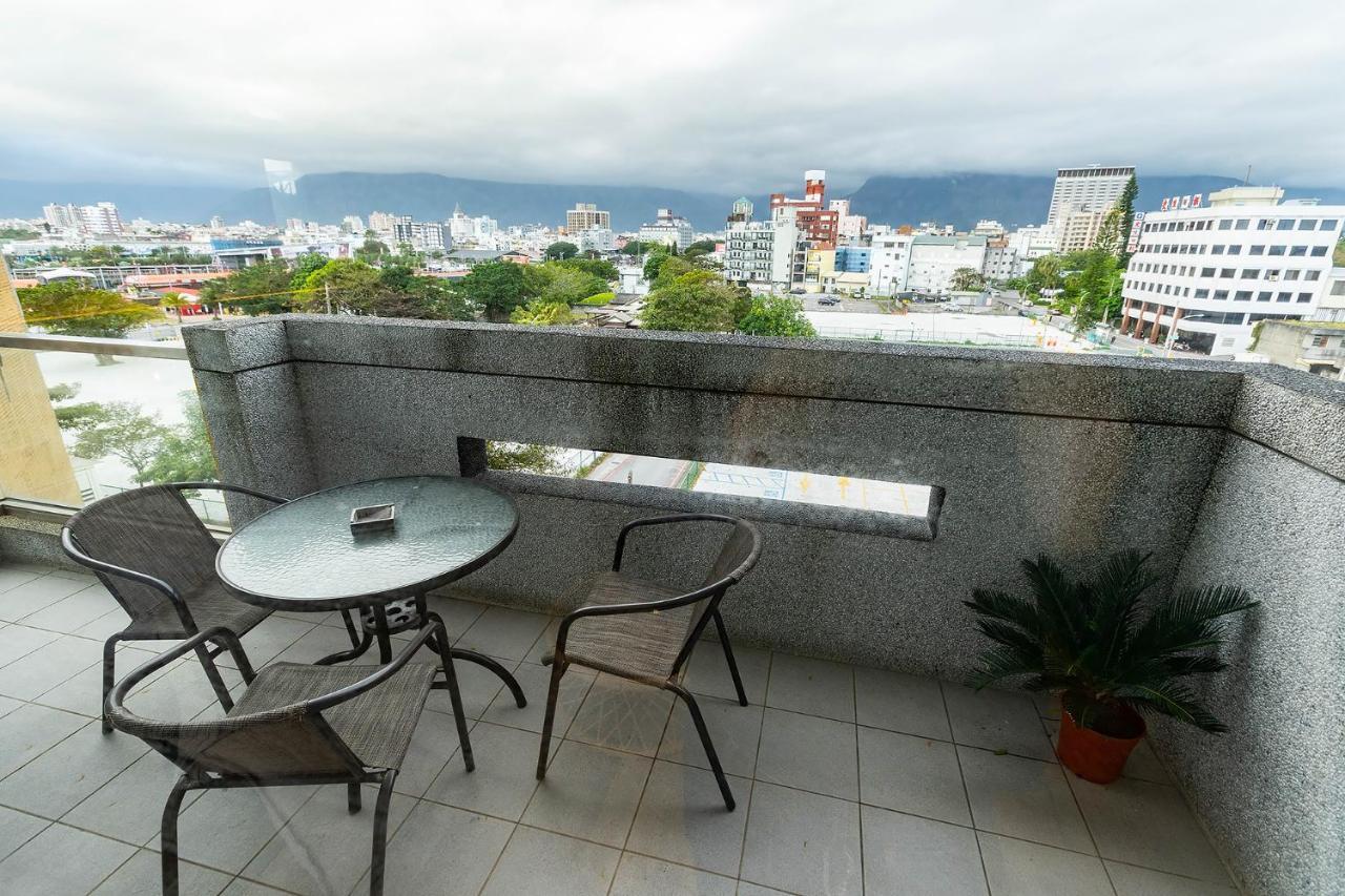 茉白電梯民宿bed And Breakfast Elevator 花蓮夜市電梯包棟 เมืองฮวาเหลียน ภายนอก รูปภาพ